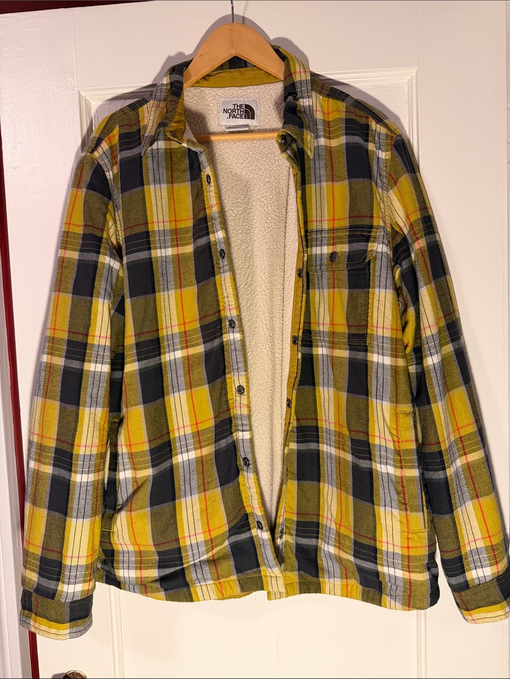 NWOT The North Face Yellow and Black Plaid Sherpa-Lined Shirt Jacket